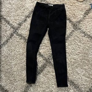 Free people pull on black jeggings size 29